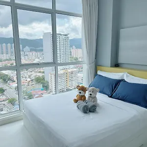 Apartment Penang Straits Garden